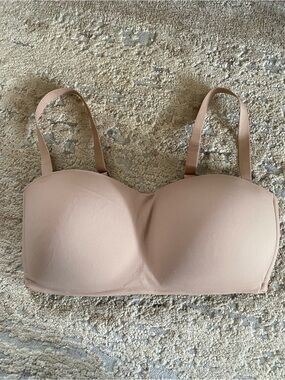 Warner’s Smoothing Nude Wireless Convertible Bra: Large